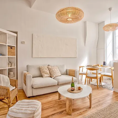 Apartment Le Saint-sauveur - Balneotherapy Bathtub - Hypercentre